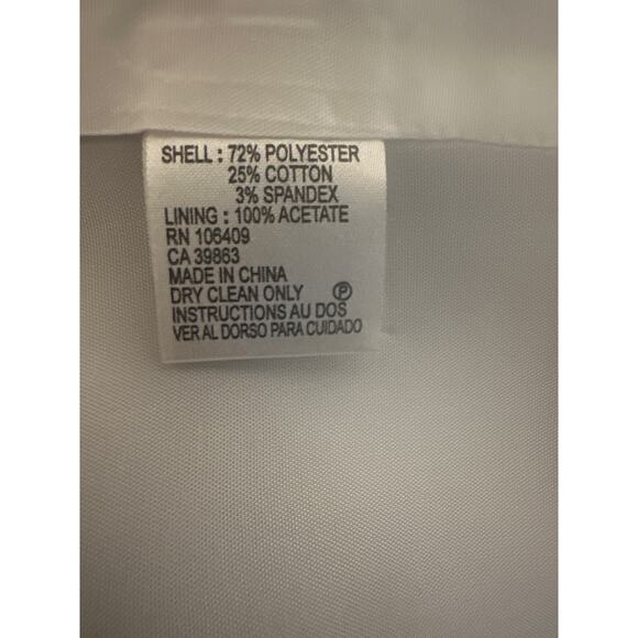 Tahari Women's Gray Pinstriped Pantsuit Set, Blazer and Pants, Size 6 - Picture 6 of 7